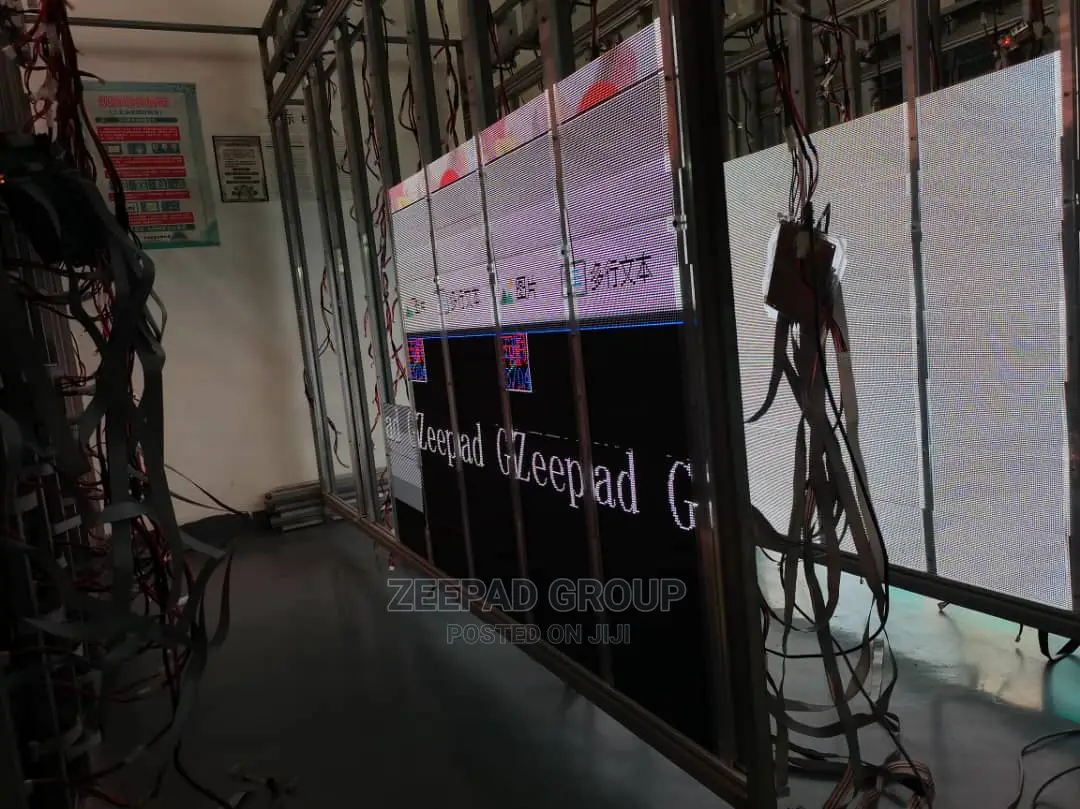 High Brightness P6 Screen Advertising LED Display Panel SCR