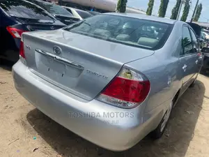 Toyota Camry 2006 Silver