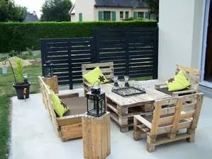 Outdoor Furniture From Wood Pallets
