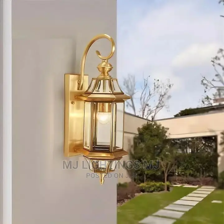 Modern Outdoor Wall Light