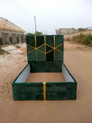 Standard 4x6 Bedframe