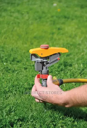 Hozelock Plus Pulsating Round Area Garden Sprinkler 450m2