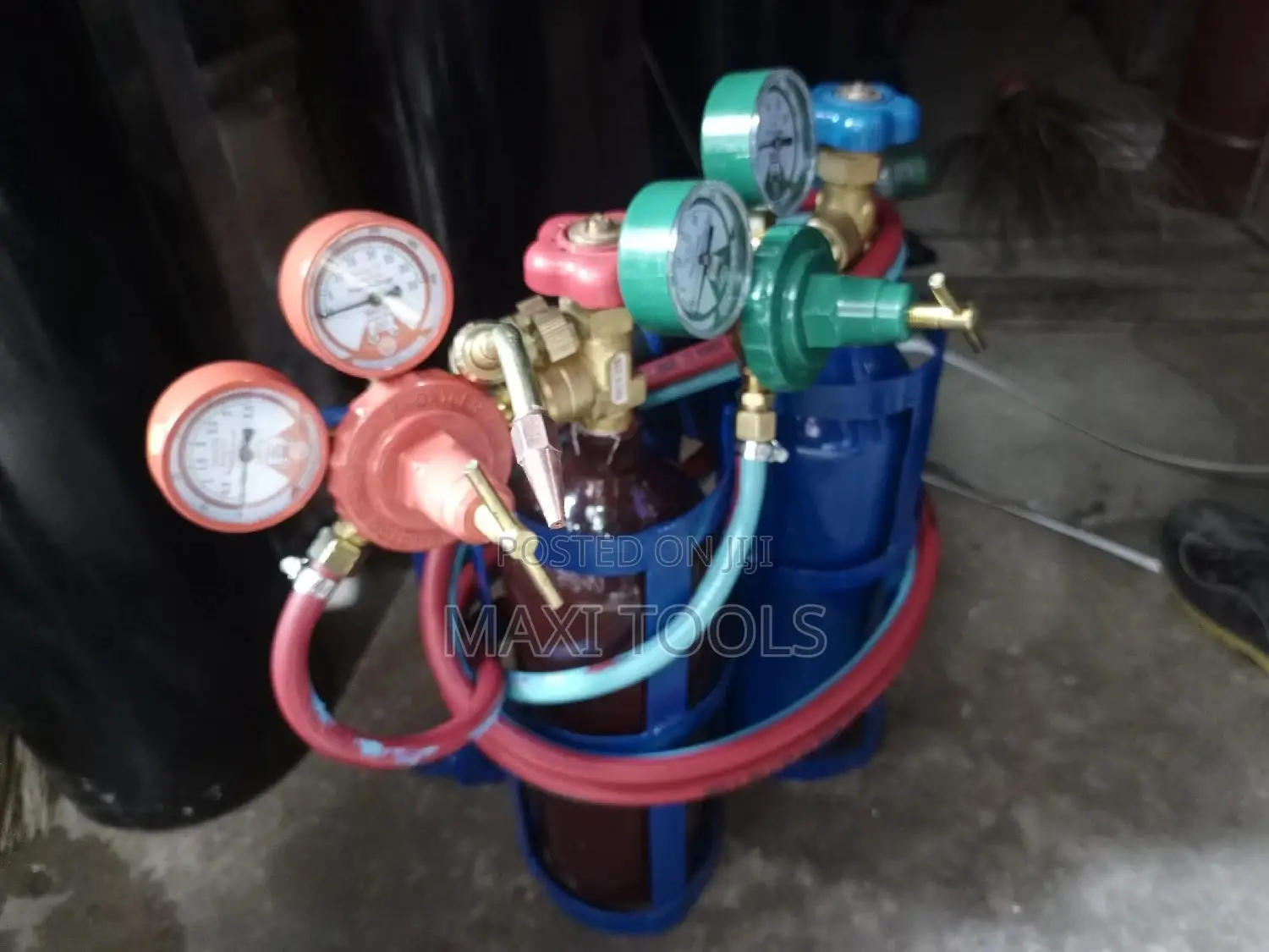 Mobile Cylinder