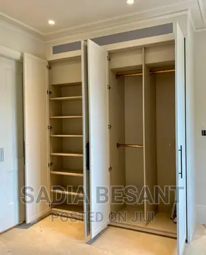 Contemporary Wardrobe Design
