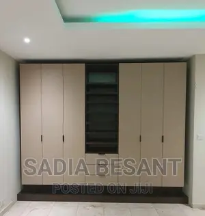 Contemporary Wardrobe Design