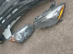 CLA 2015 No Led Set of Headlight