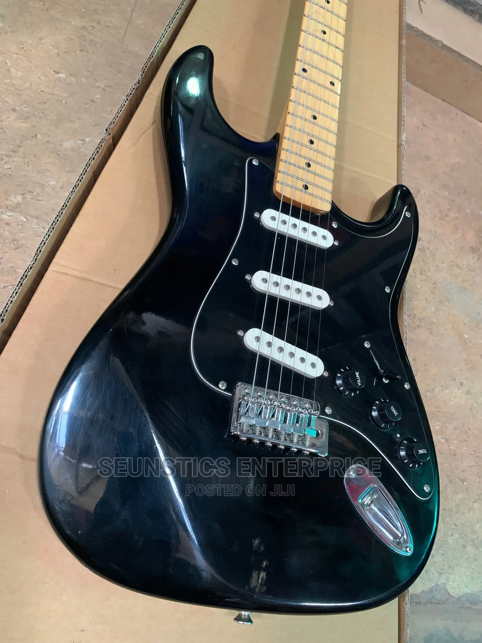 Quality Squier 2 by Fender Stratocaster Lead Guitar