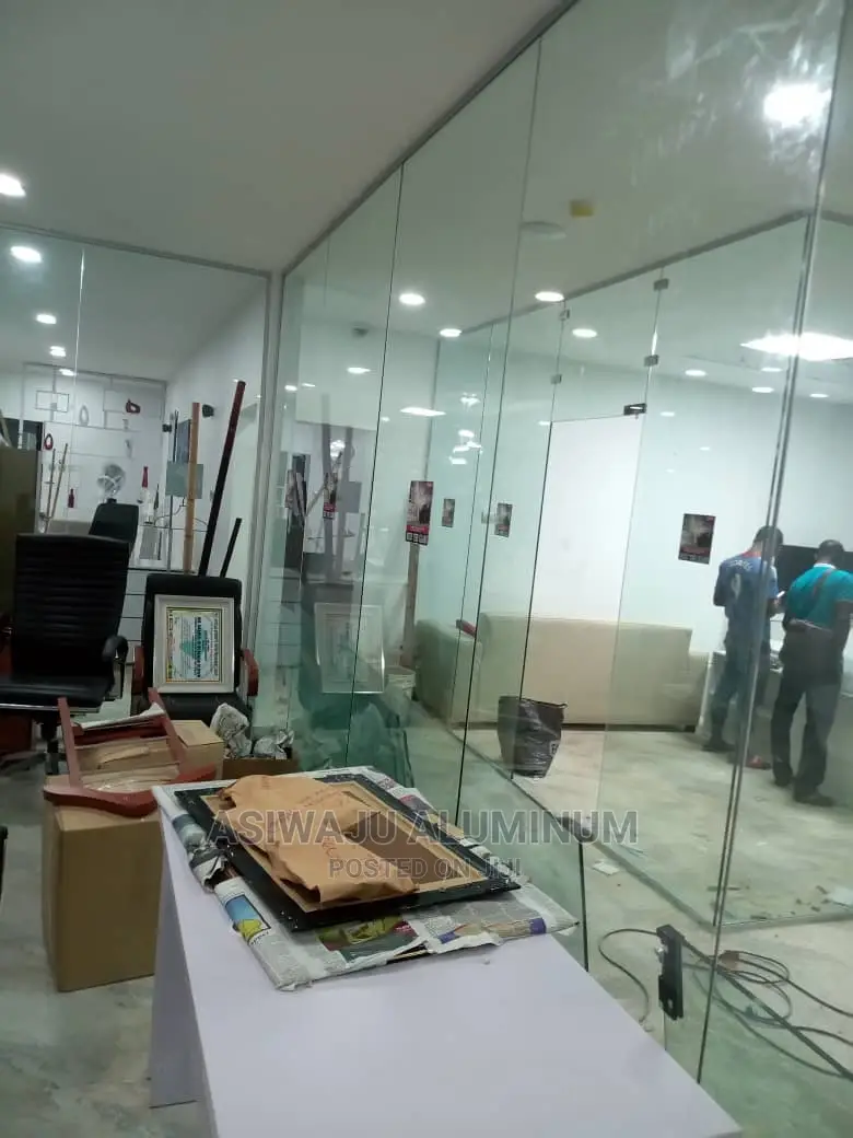 Frameless Glass