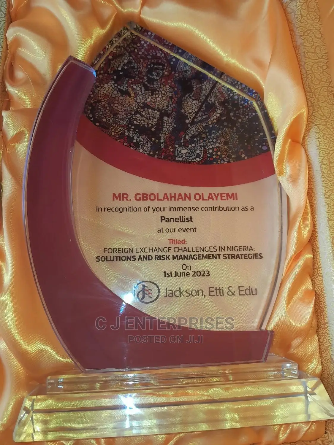 Glass Award Plaque U88