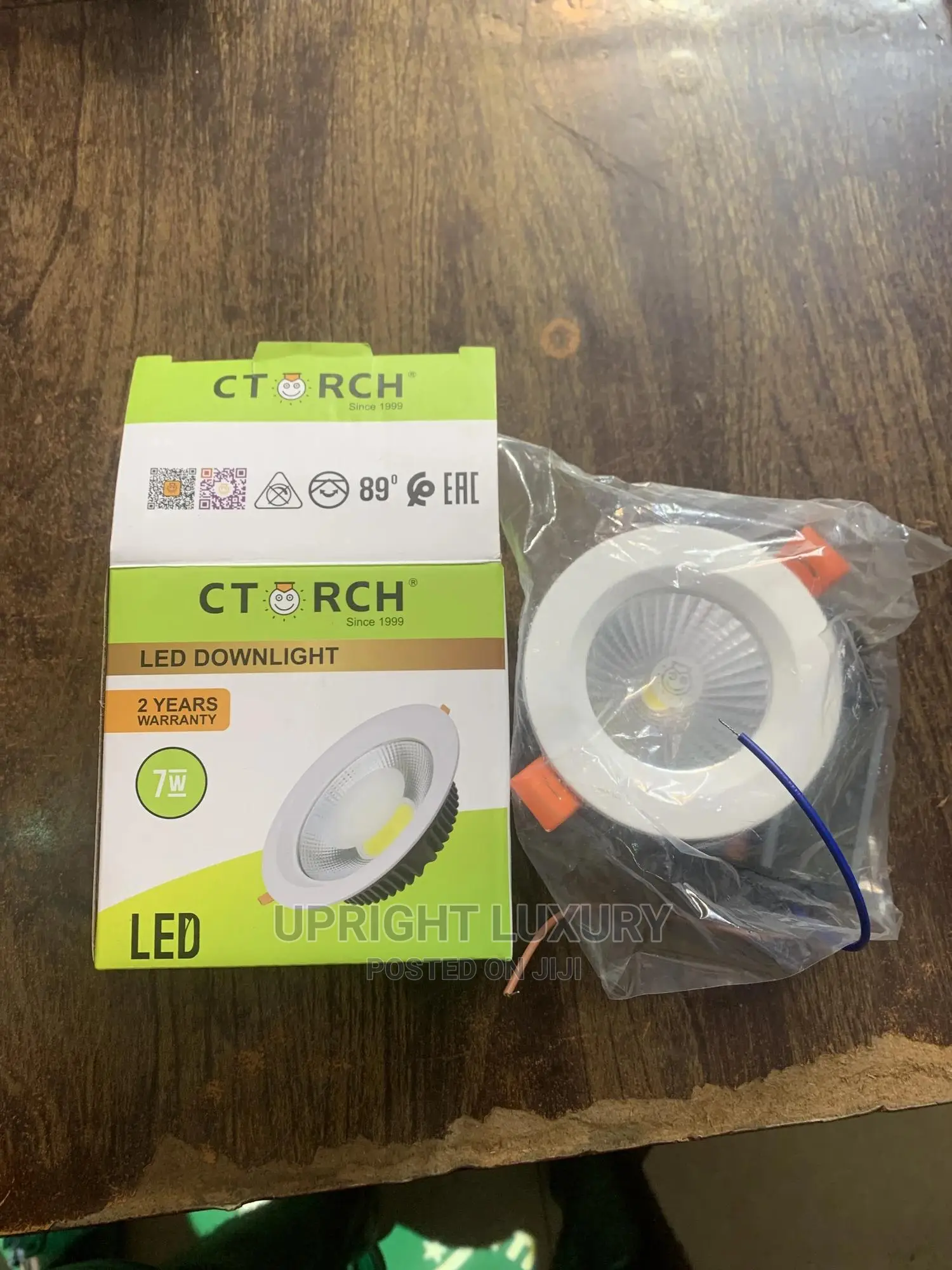 7watts Spotlight