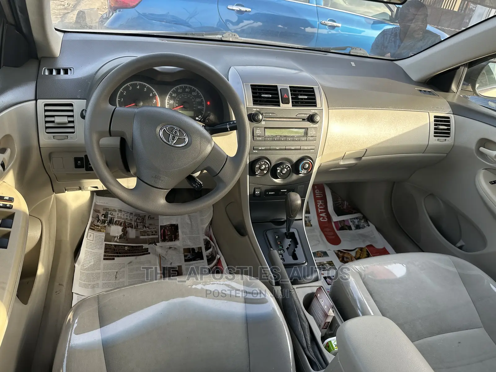 Toyota Corolla 2010 Gold