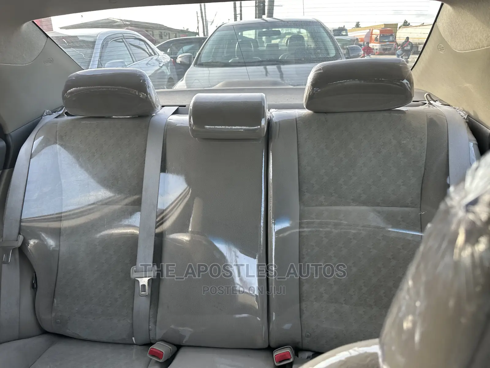 Toyota Corolla 2010 Gold
