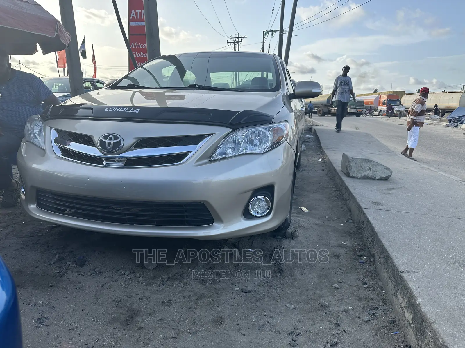 Toyota Corolla 2010 Gold