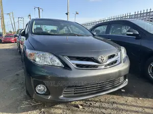 Toyota Corolla LE 4dr Sedan (1.8L 4cyl 4A) 2010 Gray