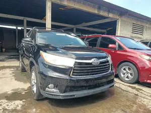 Toyota Highlander 2016 Black