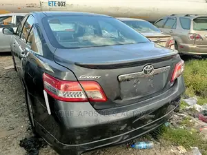 Toyota Camry 2009 Gray