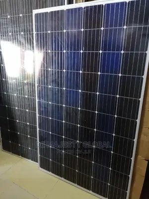 Quality 330W Mono Crystalline Canadian Solar Panel.