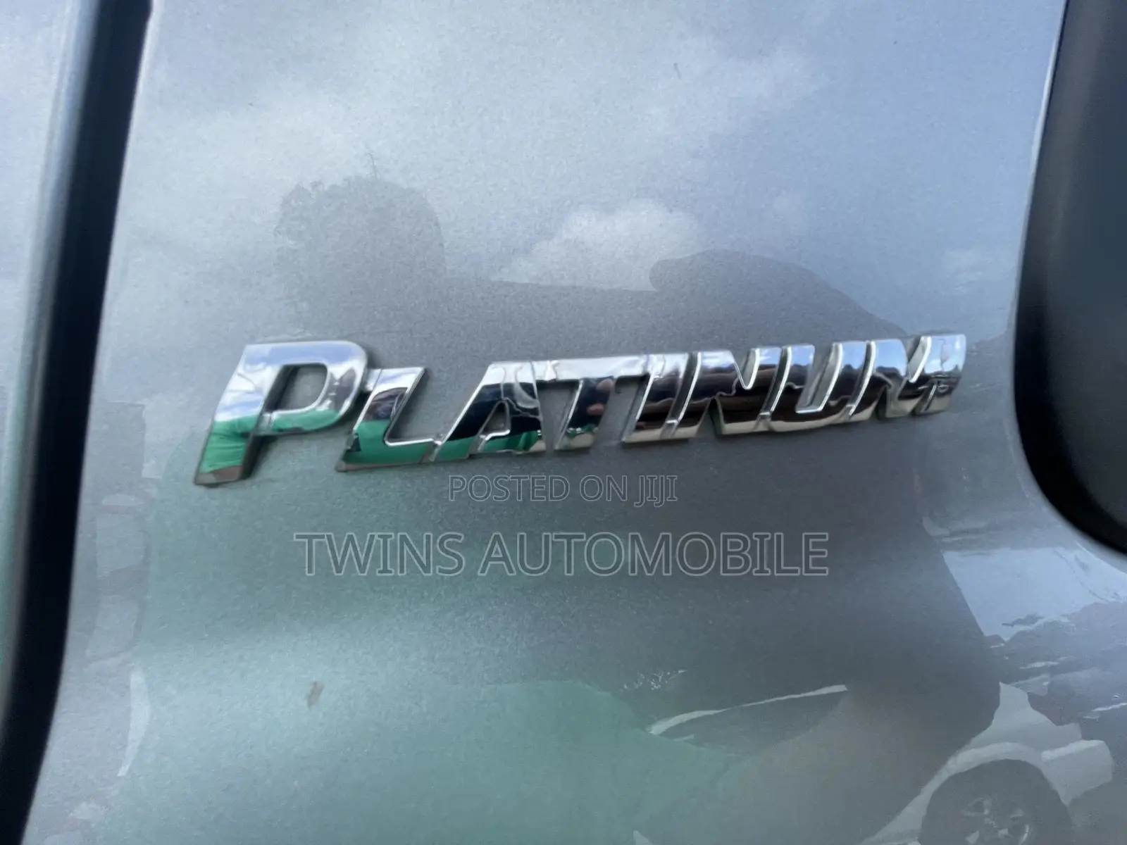 Toyota Sequoia 2013 Silver