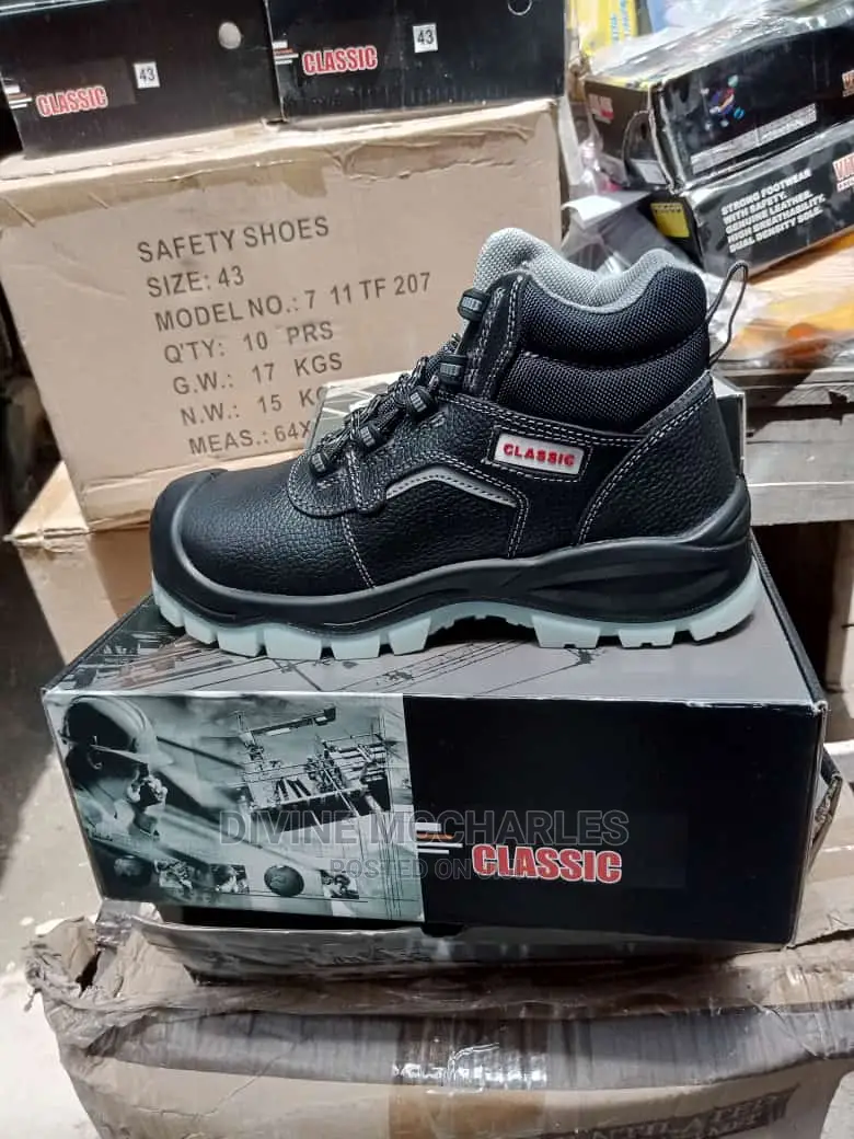 Classic Safety Boot