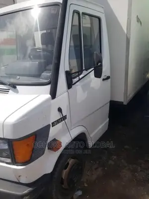 M/Benz Cooling Van 408 Model