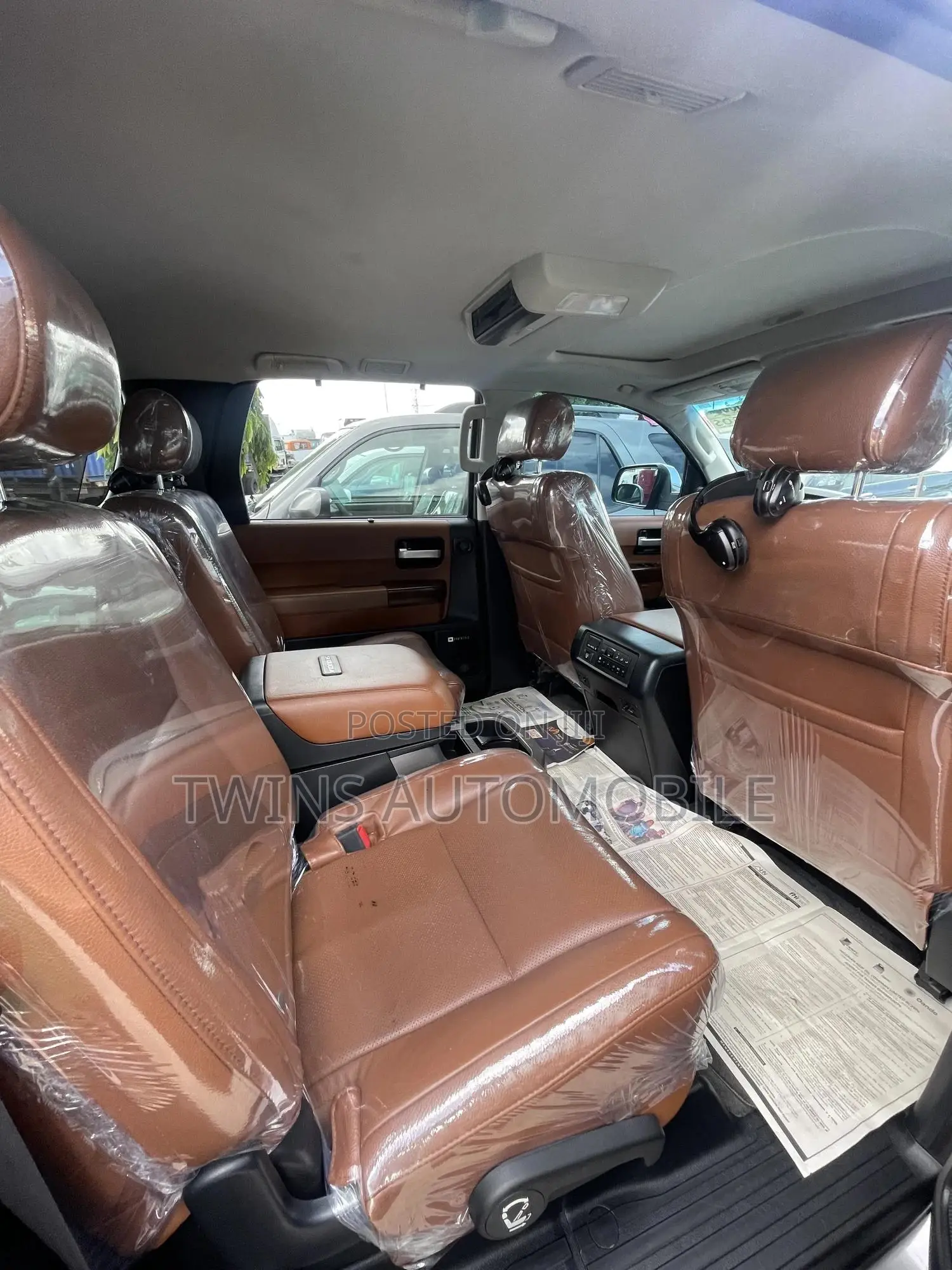 Toyota Sequoia 2013 Silver