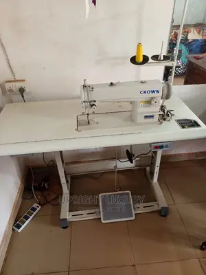 Crown Industrial Sew Machine
