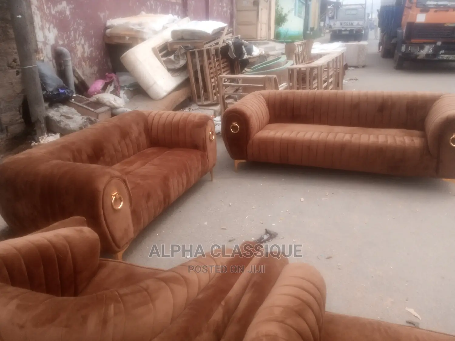 Classique Mide Sofa Set
