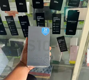 New Samsung Galaxy S10e 128 GB Blue