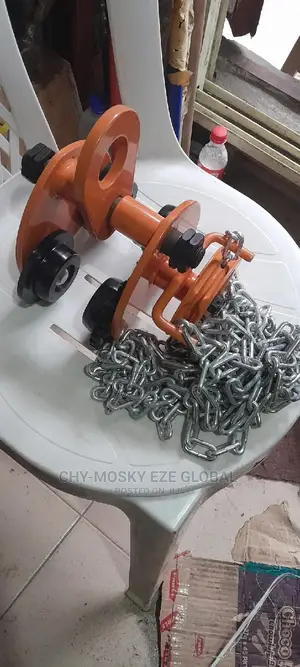 Geared/Chain Trolley 1ton (All Sizes Available)