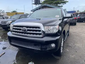 Toyota Sequoia 2015 Black