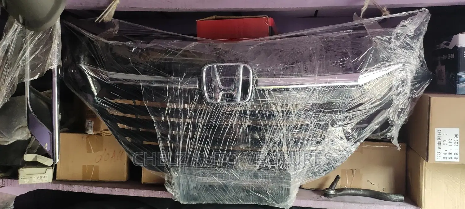 Front Grille Honda HR-V 2016