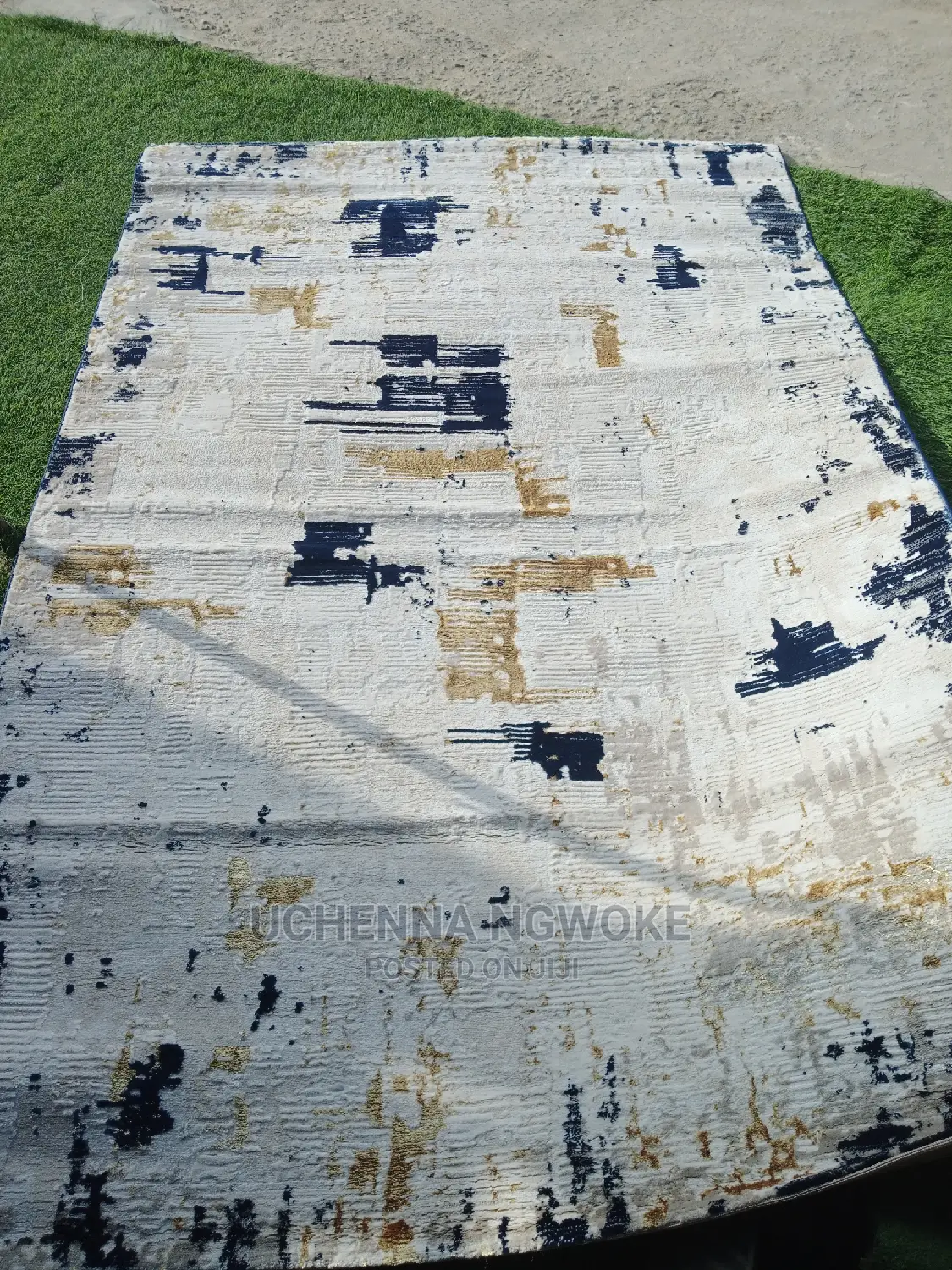 Quality Center Rug