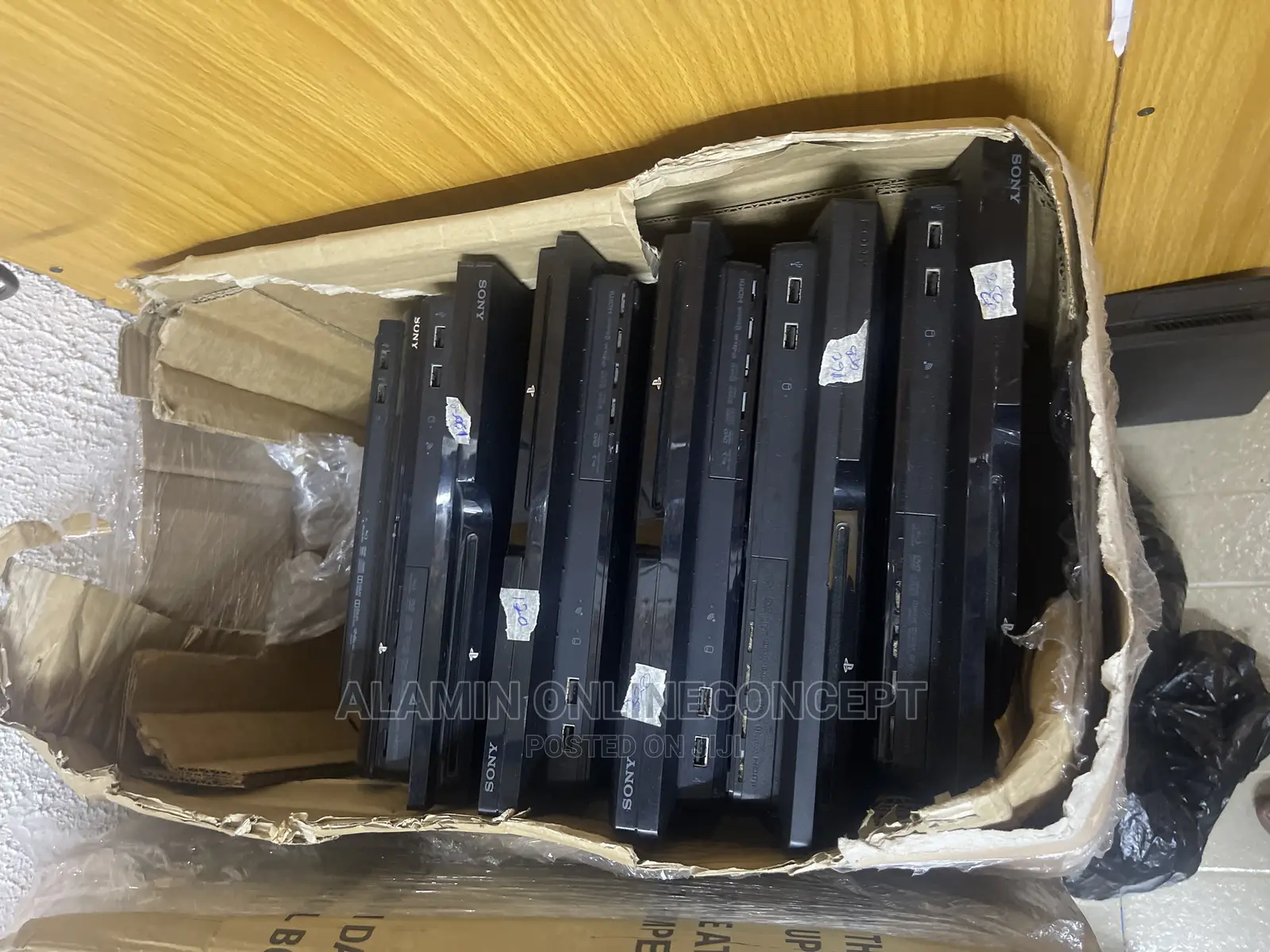 Ps3 With Games in and 1 Controller