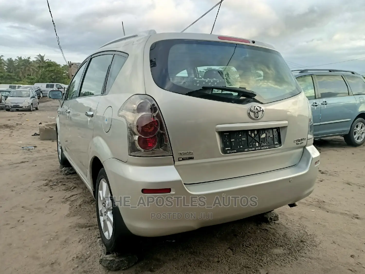 Toyota Corolla Verso 1.8 Luna Automatic 2007 Gold