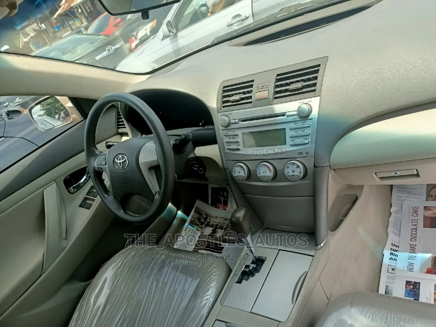 Toyota Camry 2010 Gold