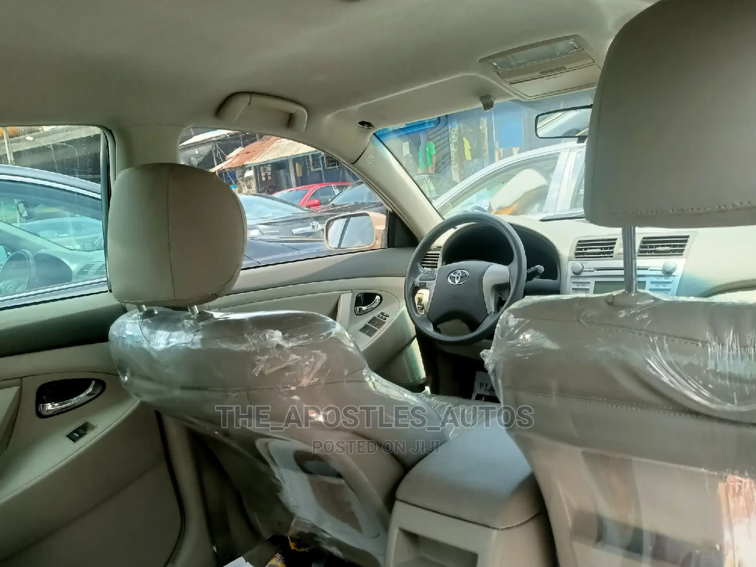 Toyota Camry 2010 Gold
