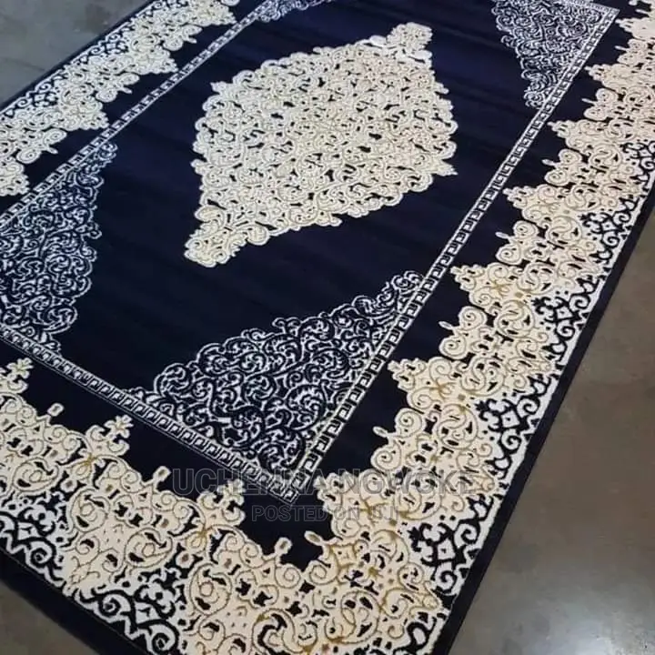 Quality Arabian Center Rug
