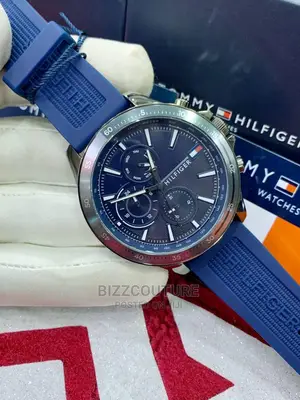 Original TOMMY HILFIGER Rubber Strap Available in Store