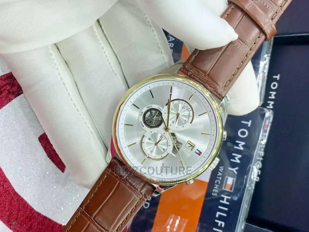 Original TOMMY HILFIGER Leather Strap Available in Store