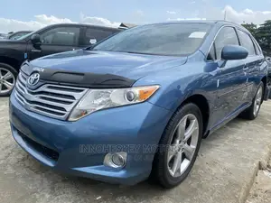 Toyota Venza V6 AWD 2010 Blue