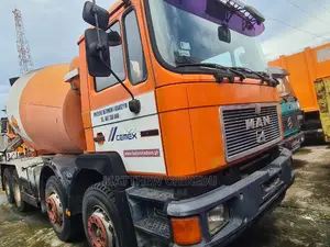 Man Diesel Concrete Mixer 12 Tires 2002 Orange