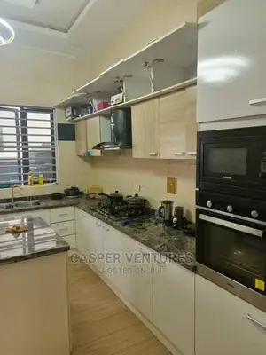 Photo - 1bdrm Shared Apartment in Chevyview, Chevron for rent