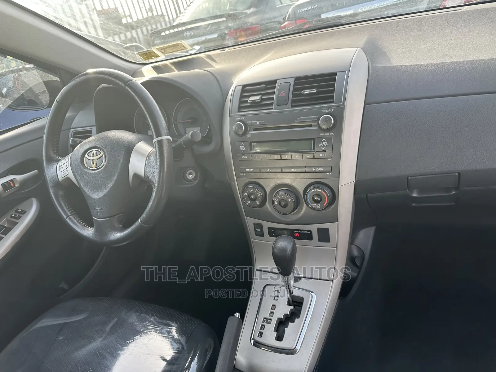 Toyota Corolla 2010 Gray