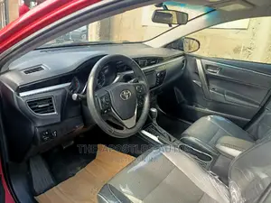 Toyota Corolla 2016 Red