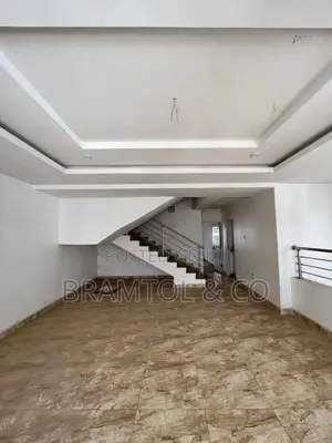 4bdrm Townhouse / Terrace in With Bq, Jabi for rent