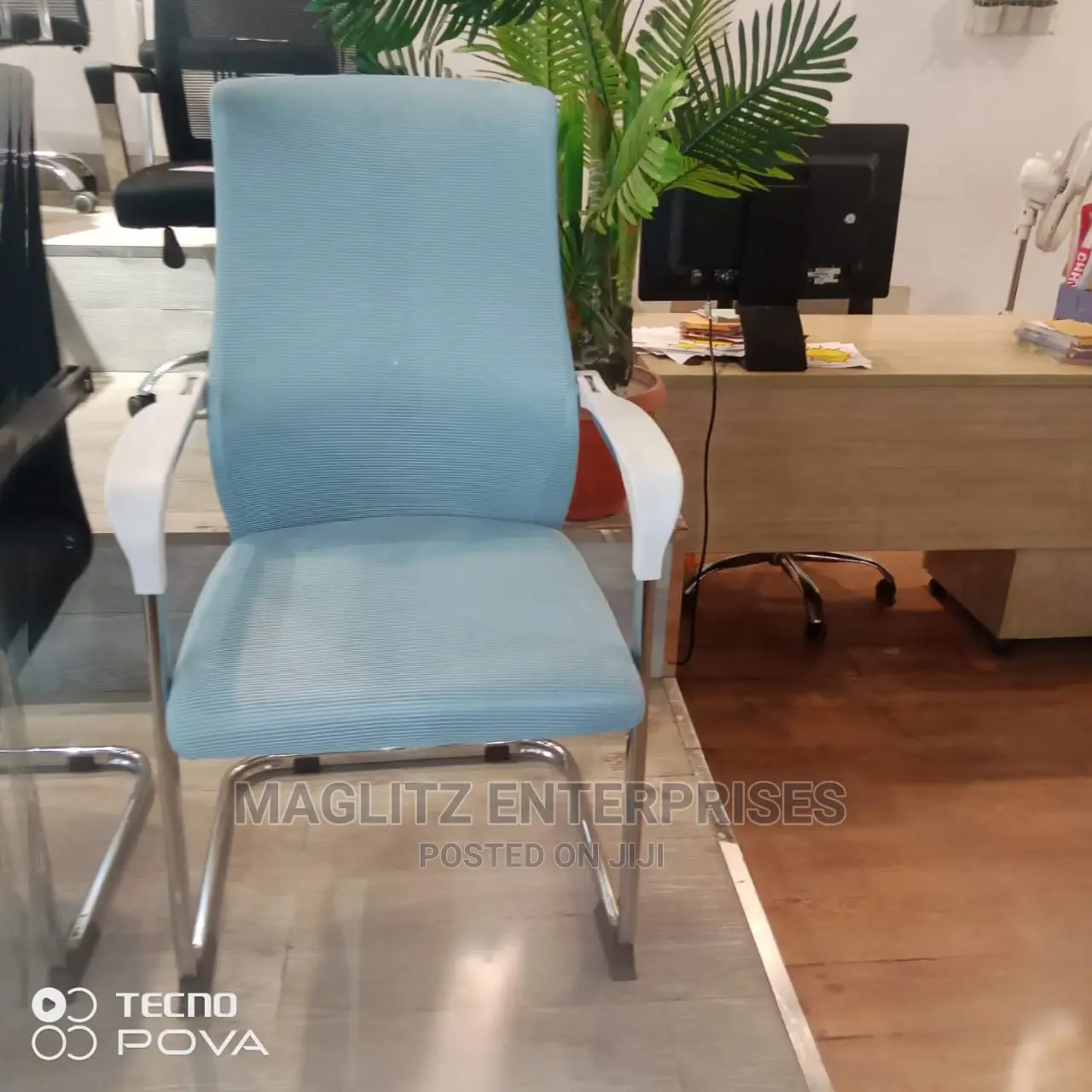 Executive Visitors Chair