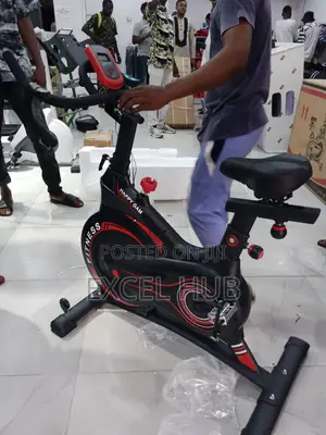 Commercial Spinning Bike Red HOR