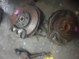 Mazda Cx9 Front Hub (Two Side)