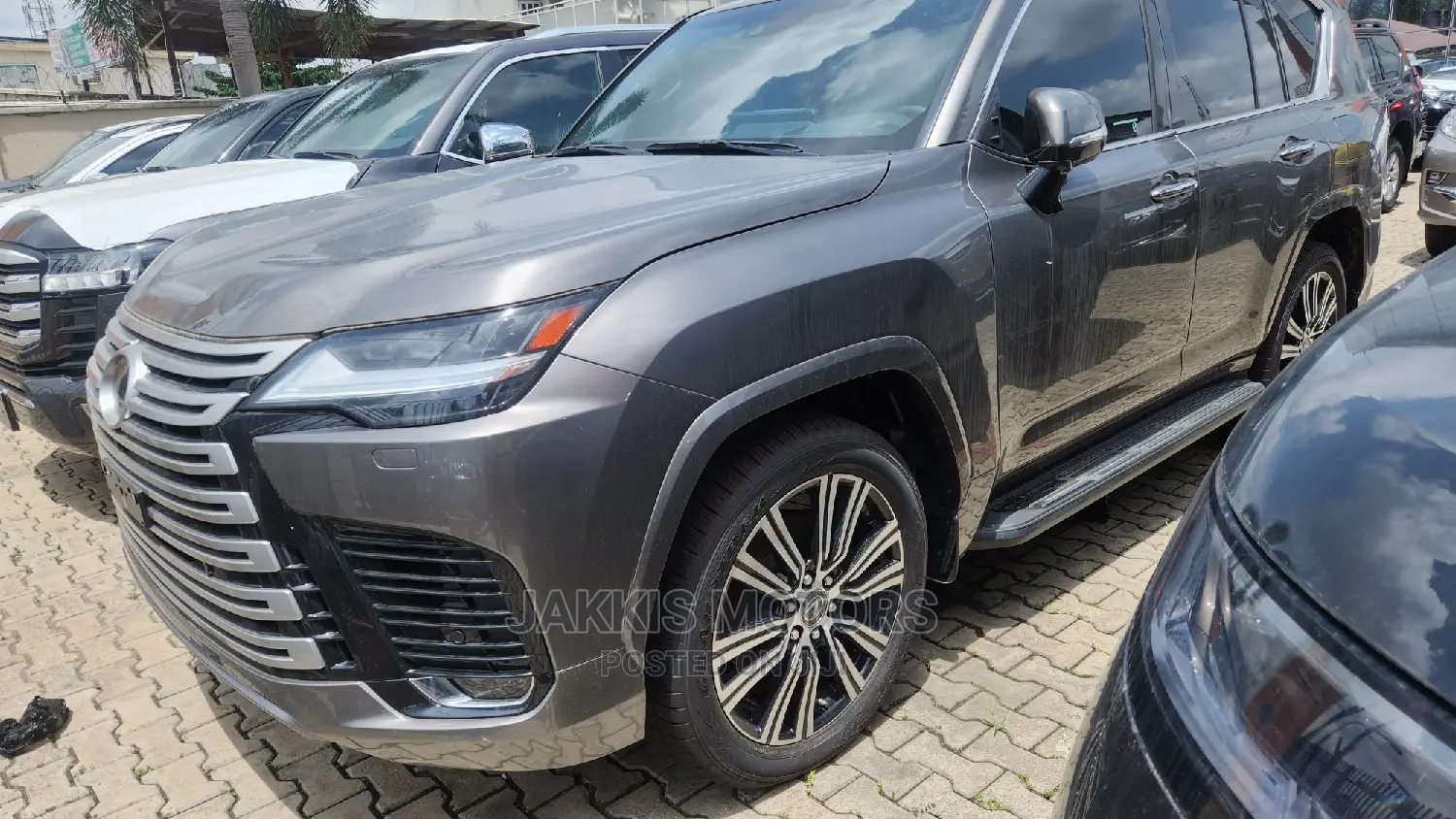 New Lexus LX 2023 Gray