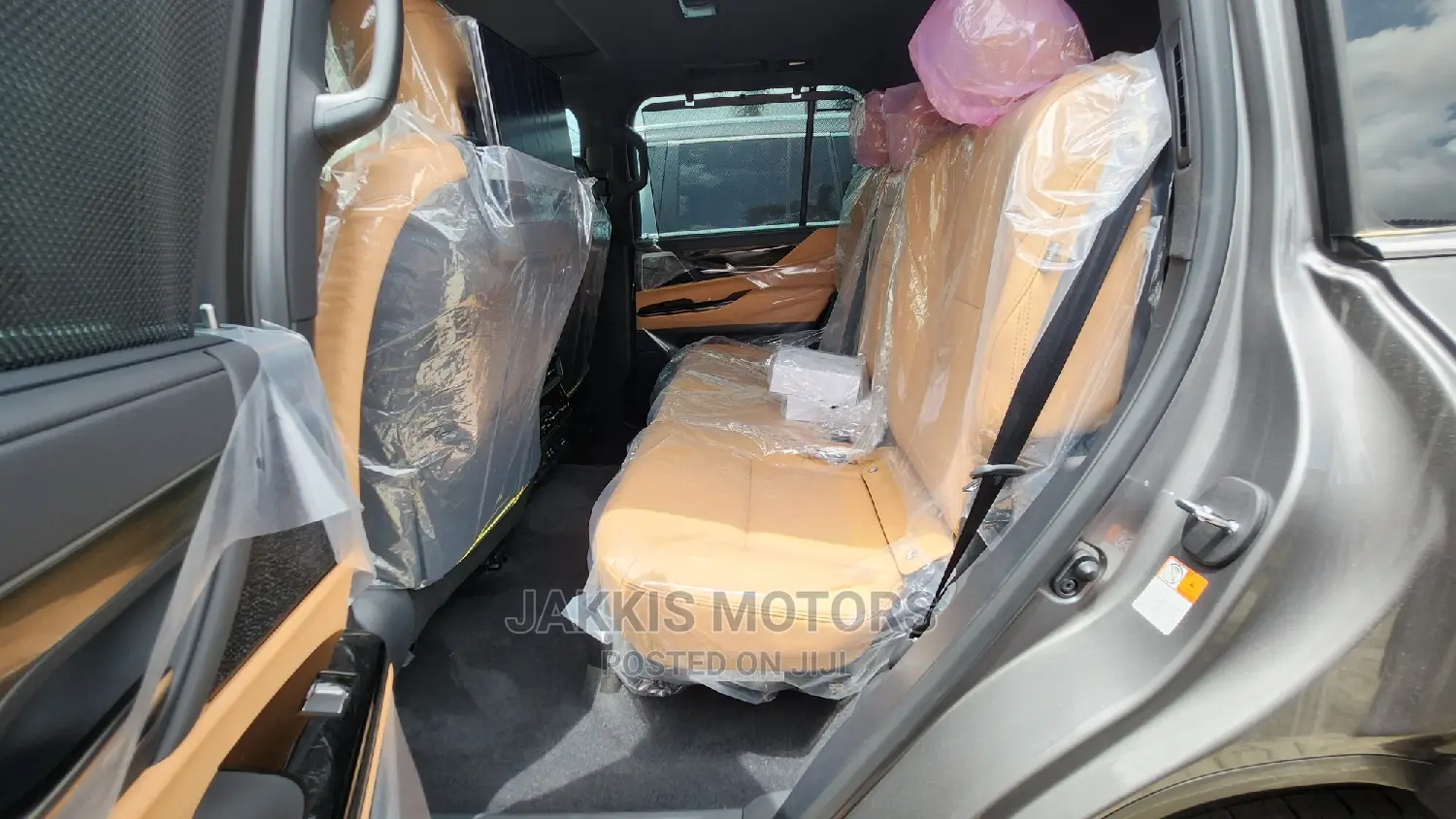 New Lexus LX 2023 Gray